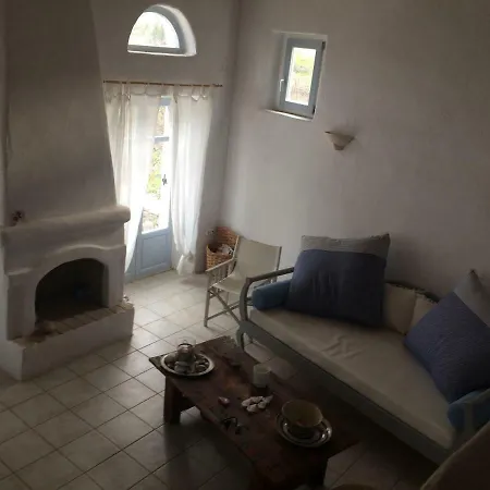 Lefkes Village House